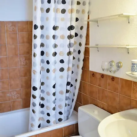 Apartment Studio Avec Mezzanine, Piscine Et Parking - - Fr-1-251-545 *